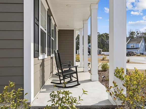 4th image of 7014 Shooting Star Way