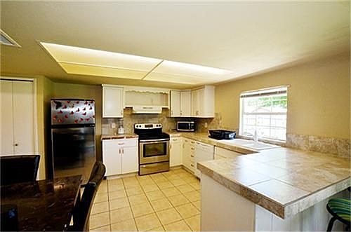 1st image of 630 Forest Park Pl