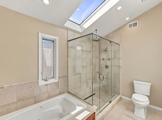 456 Glen Ave APT A, Palisades Park, NJ 07650