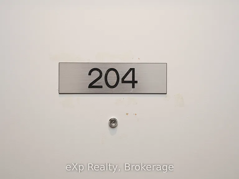 886 Golf Links Rd #204 — Photo 9