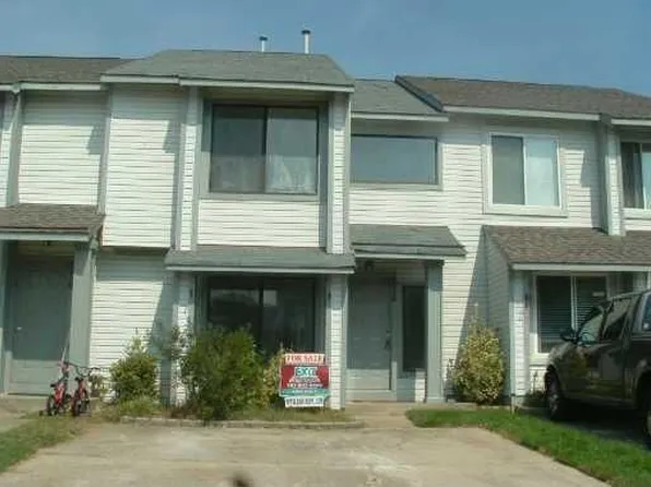 774 Quesnel Dr, Virginia Beach, VA 23454
