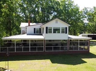 587 Courthouse Rd, Chase City, VA 23924