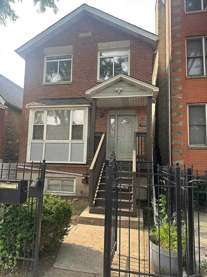 3 bed, 2.5 bath, 2000 sqft, $3,250 — Photo 1