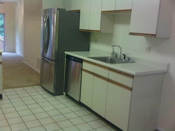 Newer Stainless Appliances