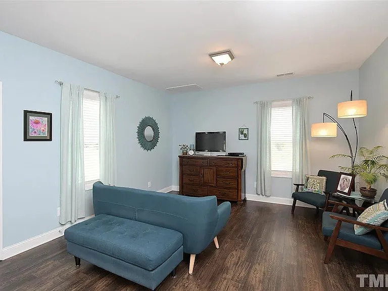 1009 Silver Farm Rd — Photo 10