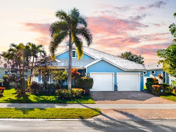 587 NE Canoe Park Circle, Port St Lucie, FL 34983