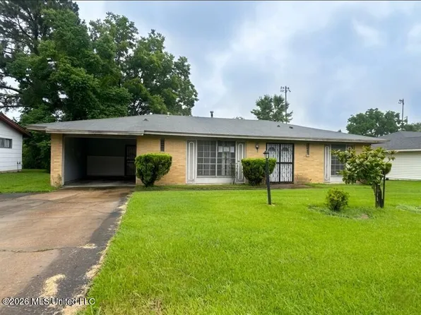 2002 Queensroad Ave, Jackson, MS 39213