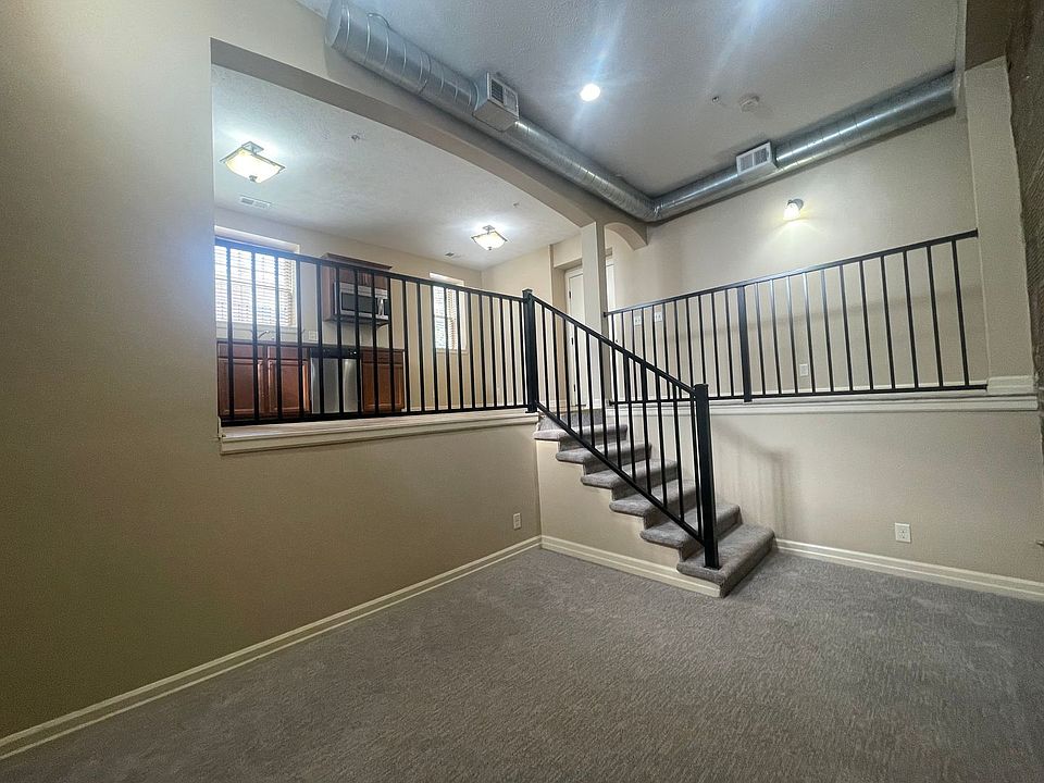 1st image of 515 S 31st St #103-A900
