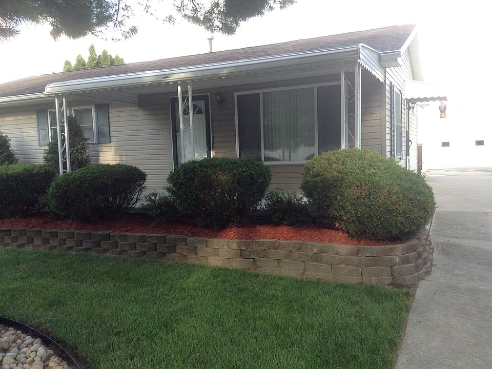 1st image of 26465 Emma Ave