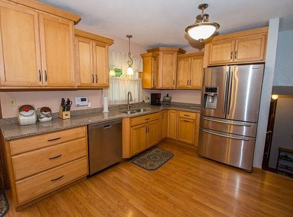 4th image of 54643 Country Manor Pl
