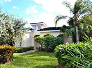 8477 Oak Leaf Ln, Indian River Shores, FL 32963