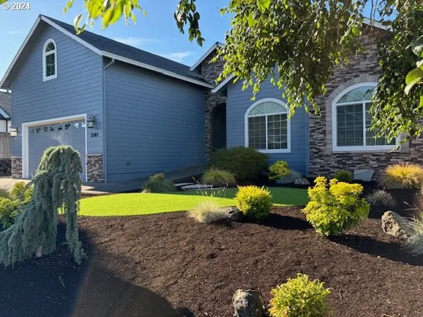 2585 Lexington Ave, Sutherlin, OR 97479