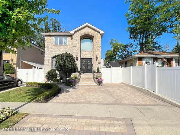 295 Miles Ave, Staten Island, NY 10308