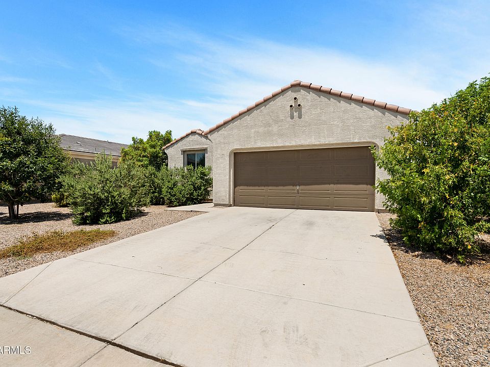 1st image of 1670 E PRICKLY PEAR Place
