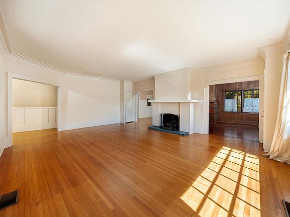5th image of 111 E Pedregosa St