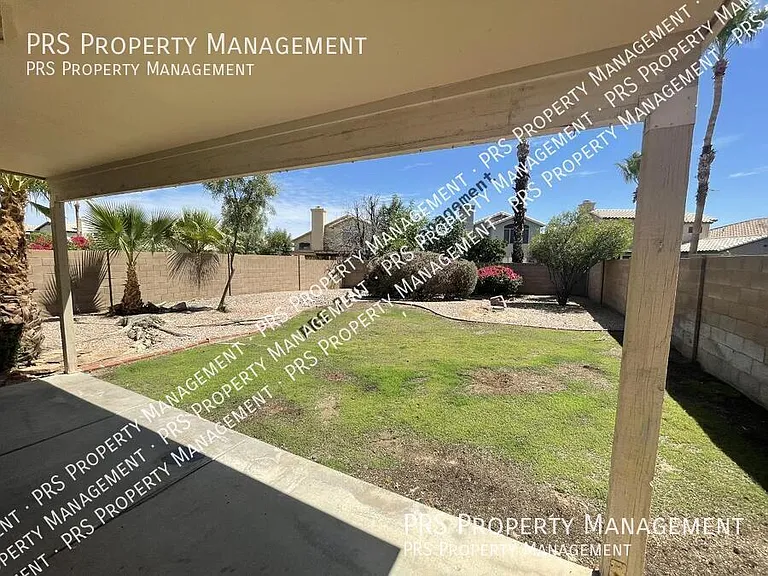 4725 E Goldfinch Gate Ln — Photo 16