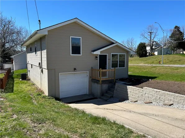 4732 N Oakley Ave, Kansas City, MO 64117