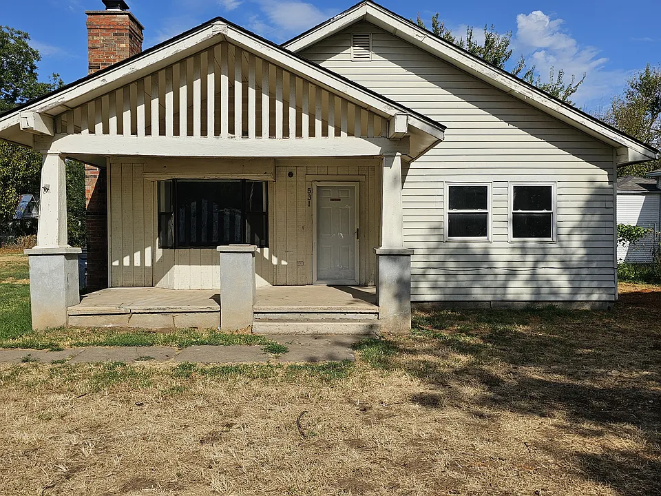 531 N Pottenger Ave