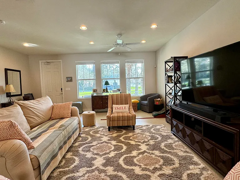 2758 Avalon Way — Photo 19