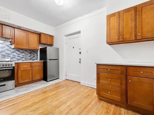 63-109 Saunders Street image 3 of 9