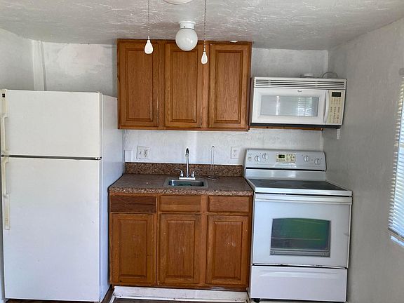 2nd image of 335 San Diego St