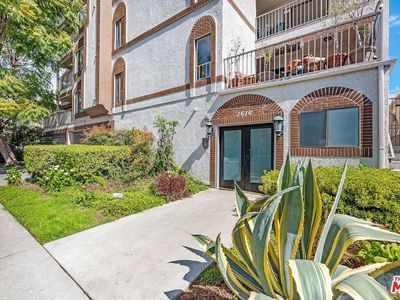 1616 Granville Ave APT 202, Los Angeles, CA, 90025