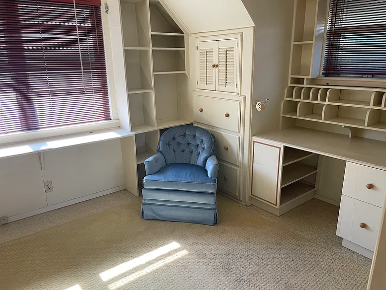 219 Allen Dr — Photo 8