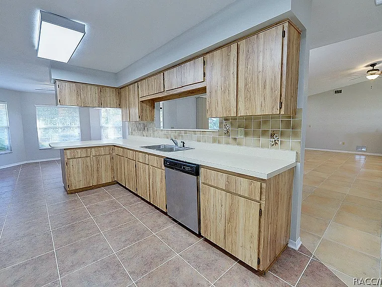 8844 E Rosemont St — Photo 15