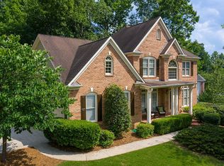 4010 Whispering Pines Ct, Suwanee, GA 30024