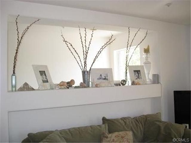 1st image of 277 Woodcrest Ln