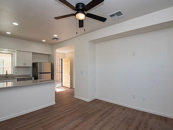 4th image of 263 W Glenn St #8101
