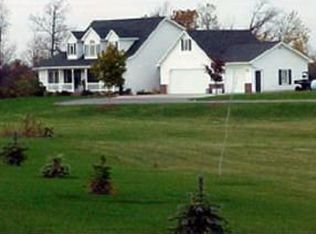 8685 Webster Rd, Freeland, MI 48623