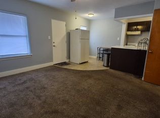 105 S Morris St #C, Lexington, IL 61753