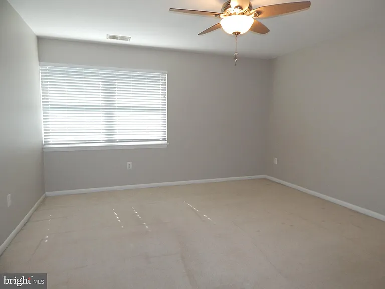 17 Juliet Ln #303 — Photo 22