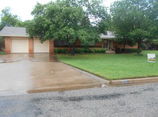 3228 Indian St, Vernon, TX 76384