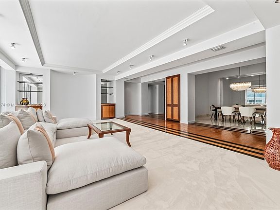 4th image of 10155 Collins Ave #Penthouse 03