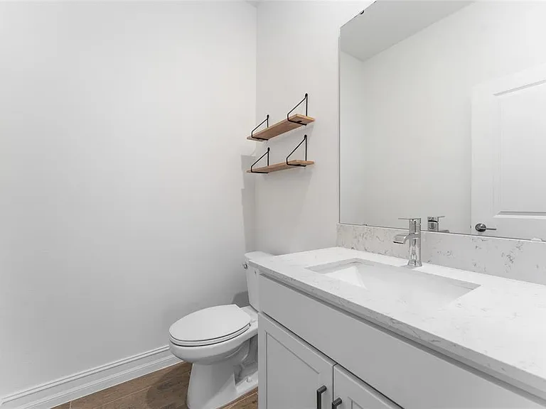 18255 Serene Lake Loop — Photo 29