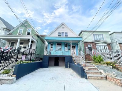 73 W 14th St, Bayonne, NJ, 07002