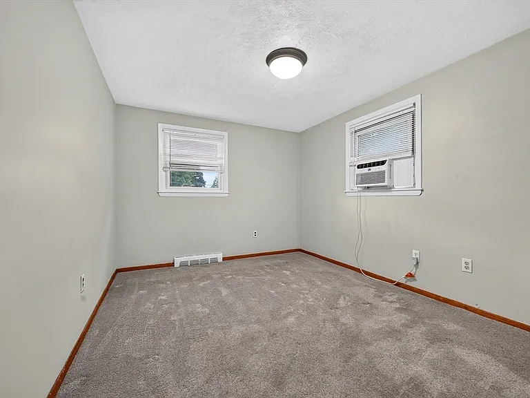 67 Brookline St #2 — Photo 9