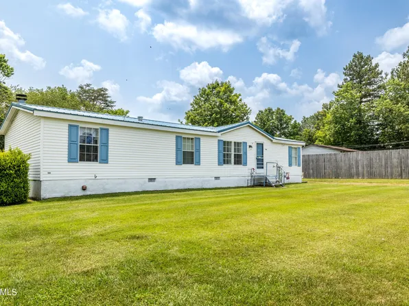 426 Bluff Mountain Dr, Walland, TN 37886