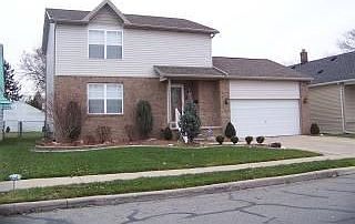 1st image of 1422 Hanford Ave