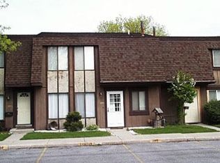 6044 Delaware St, Merrillville, IN 46410