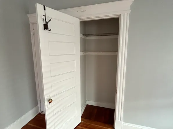 81 James St Floor 2, Hartford, CT 06106