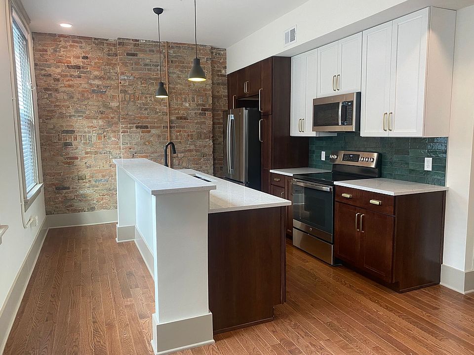 1st image of 1701 Race St #202