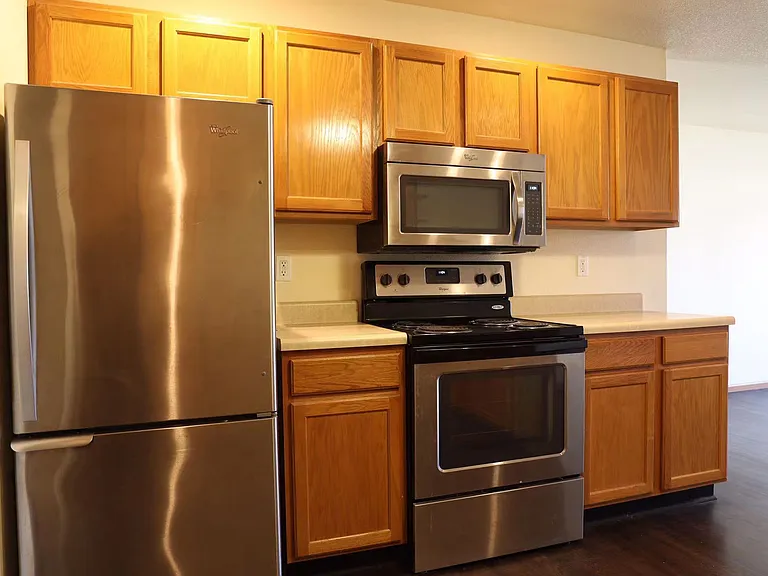 22635 Hollow Oak Ln #A — Photo 7