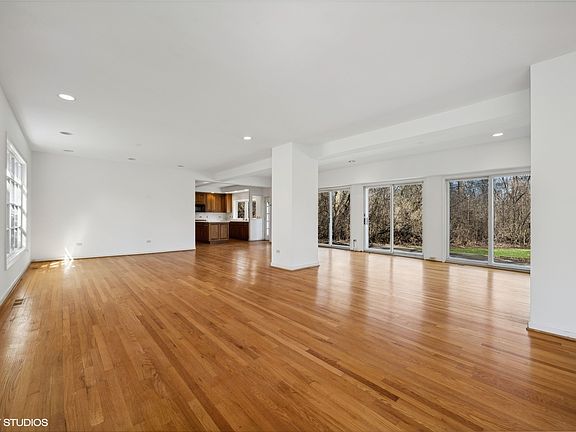 5th image of 591 Clavey Ln