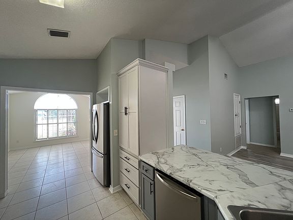 518D260E-73A0-43EC-A470-DD41F8179D3F_10142022