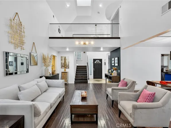 24456 Mockingbird Ct, Santa Clarita, CA 91355