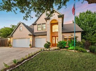 5132 Pearl Dr, North Richland Hills, TX 76180