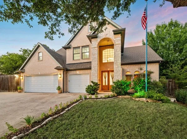 5132 Pearl Dr, North Richland Hills, TX 76180